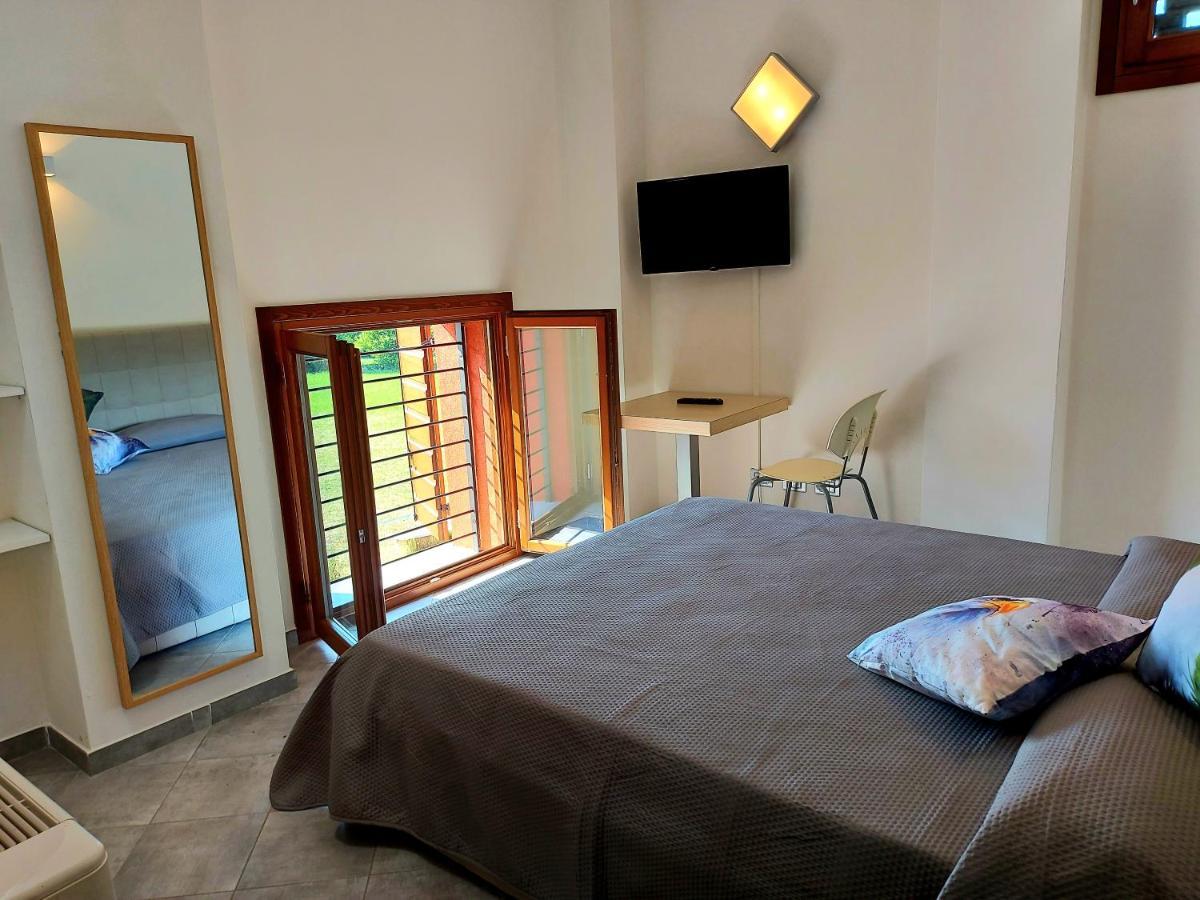 Agriturismo Azienda Agricola Ferrari M.Rita Pozza Eksteriør bilde