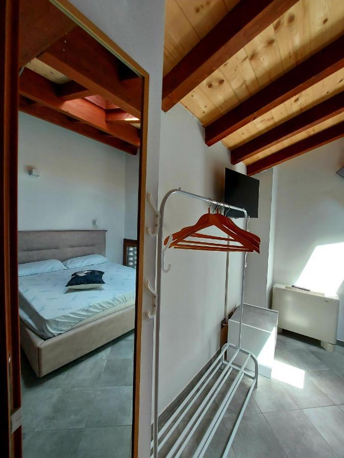 Agriturismo Azienda Agricola Ferrari M.Rita Pozza Eksteriør bilde